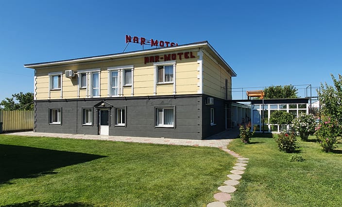 Готель Nar-Motel у Стрілковому