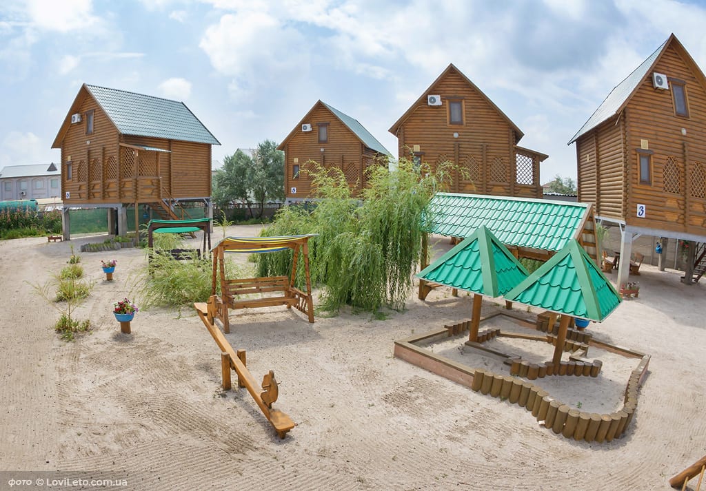 Зона отдыха для детей в Кирилловке